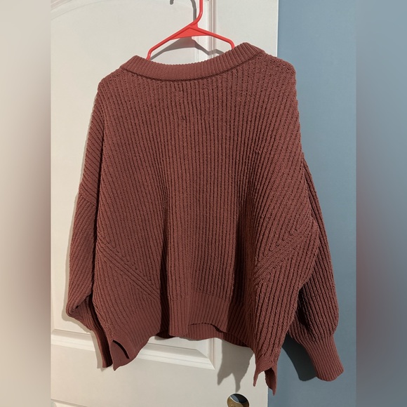 Aerie sweater - Picture 2 of 3